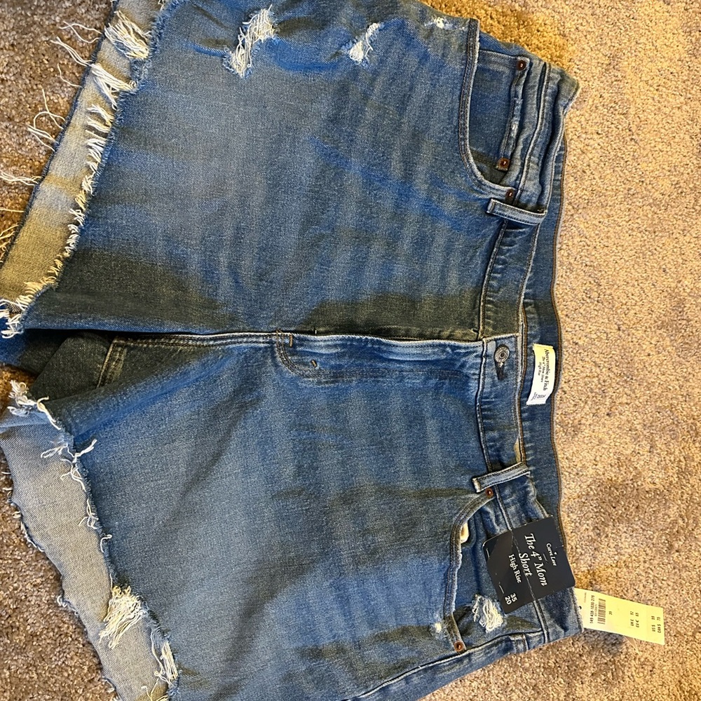 Abercrombie Mom shorts high rise